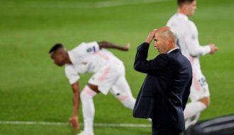 Bóng đá hôm nay 21/1: Zidane bị sa thải, Raul là ứng cử viên dẫn dắt Real