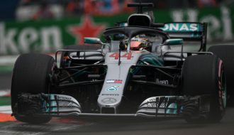 Hamilton xém từ bỏ cuộc đua ngay vòng phân hạng thứ 2 ở GP Nga
