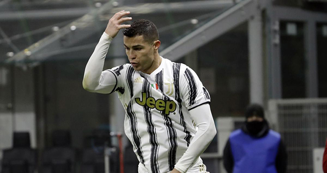 Juventus ngược dòng thắng Inter Milan với cú đúp của Ronaldo lập cú đúp