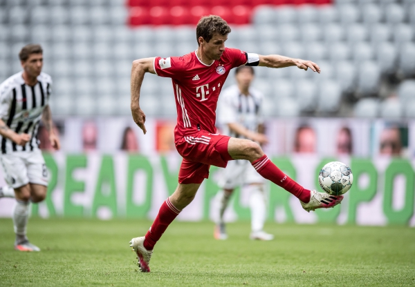 Ngôi sao bình thường Thomas Mueller nhưng không thể thay thế tại Bayern
