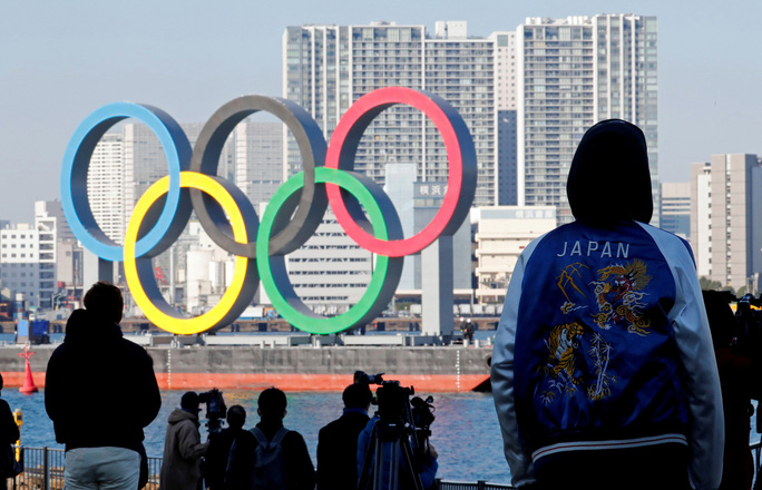 Theo khảo sát, khoảng 80% người dân Nhật muốn hủy bỏ hoặc tiếp tục hoãn sự kiện Olympic 